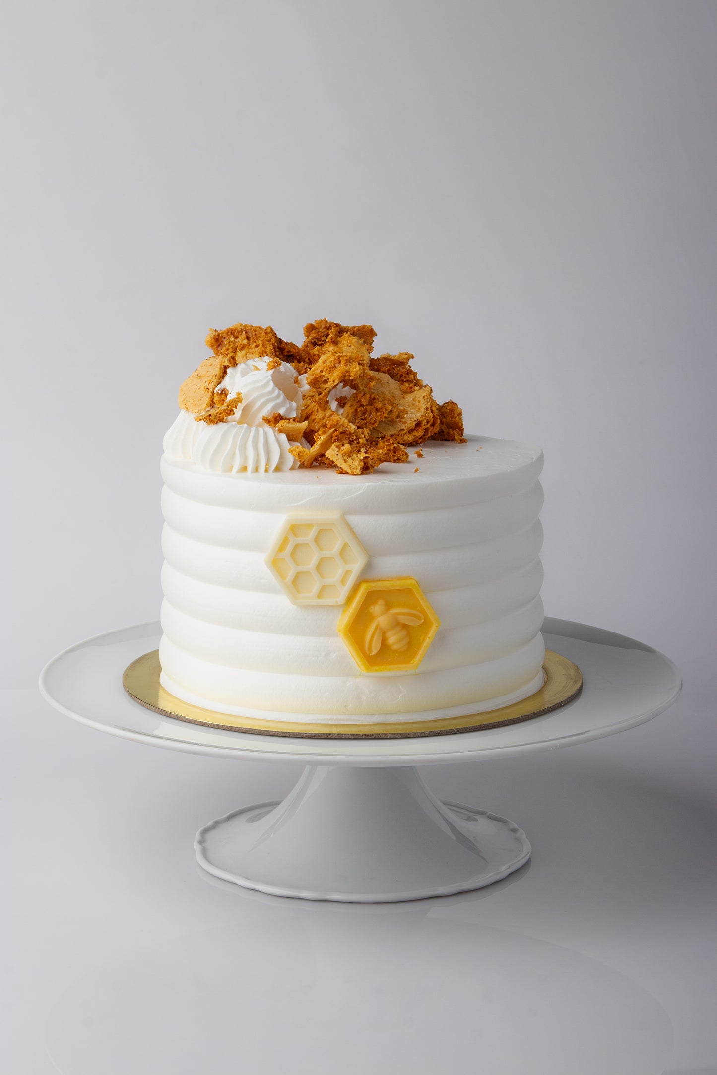Hokey Pokey Toffee Crunch Cake